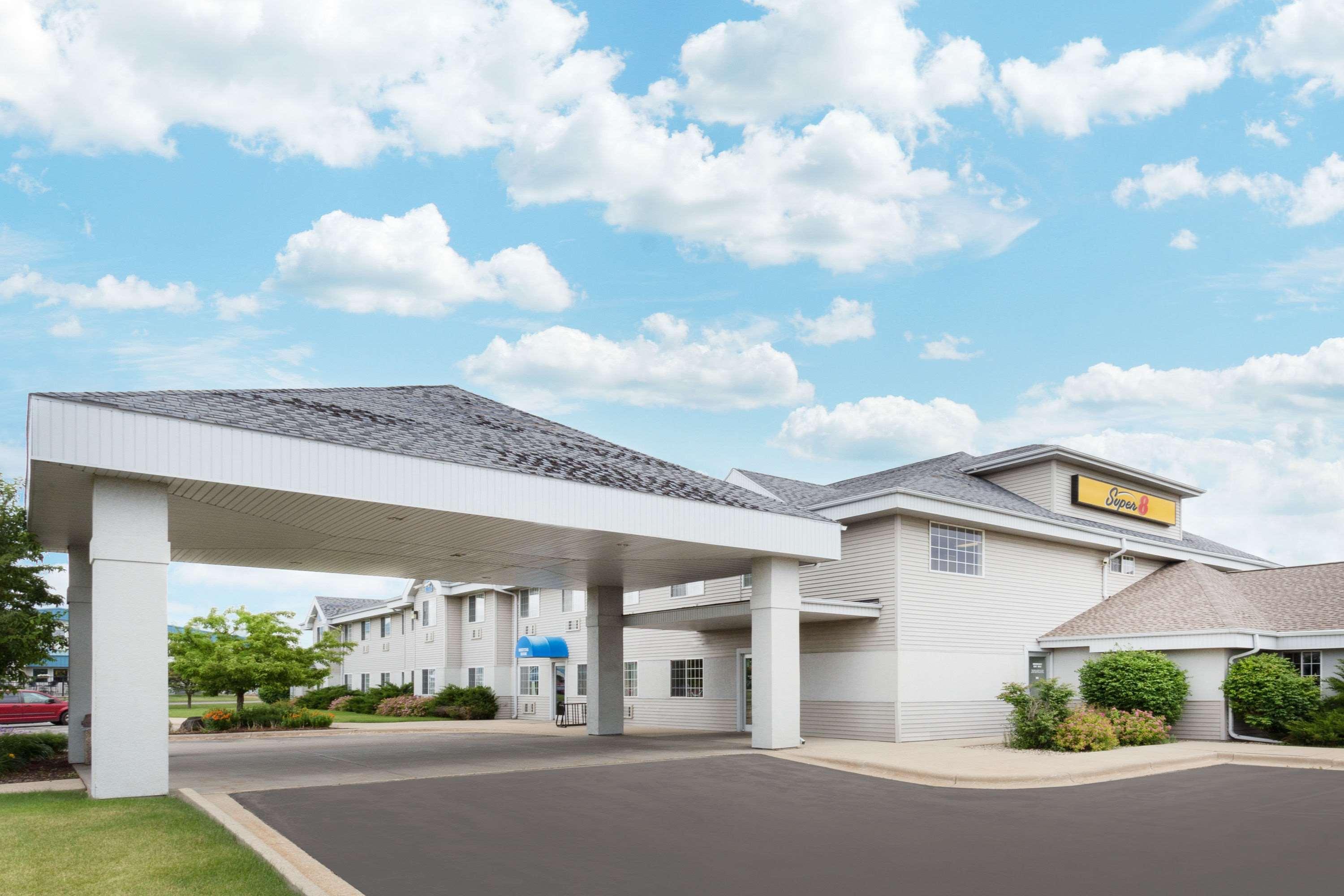 Sleep Inn & Suites Verona Exterior photo