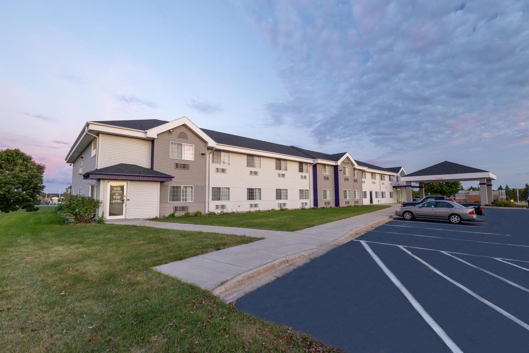 Sleep Inn & Suites Verona Exterior photo